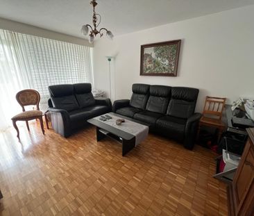 Grosszügige 2.5-Zimmerwohnung mit zwei Balkonen - Foto 1