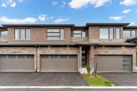 For Lease - 4552 Portage Road Unit# 45, Niagara Falls, Ontario - Photo 2