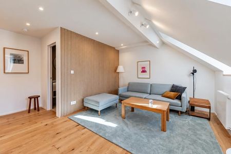 Appartement te huur - foto 2