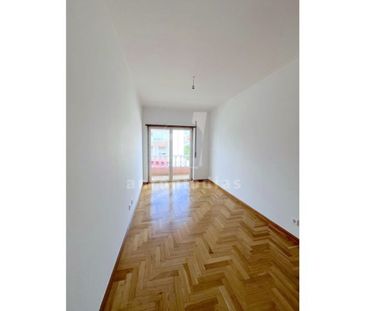4 room luxury Flat for rent in Oeiras, Lisbon - Photo 5
