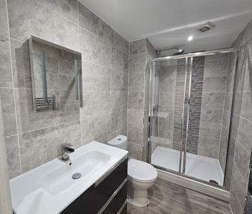 88-90 Victoria Road, Aldershot GU11, London - Photo 6