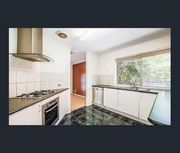 Comfortable Living in Lynbrook! - Photo 6