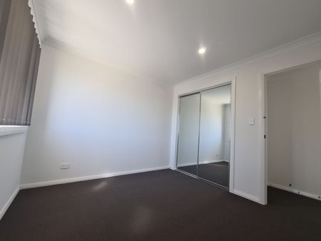 98 Contour Road, 2179, Austral Nsw - Photo 4