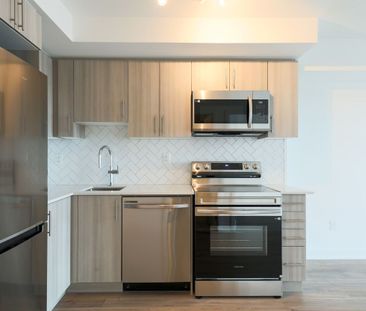 For Lease - 1010 Sandy Beach Road Unit# 901, Pickering, Ontario - Photo 4