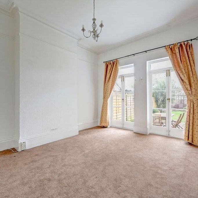 6 bedroom house to rent - Photo 1