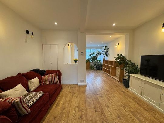 2 bedroom terraced house to rent - Photo 1