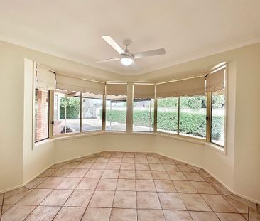 Spacious Family Home! - Photo 6