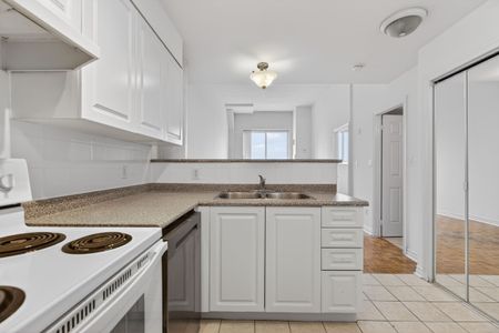 For Lease - 1401 Dupont Street Unit# 404, Toronto, Ontario - Photo 3
