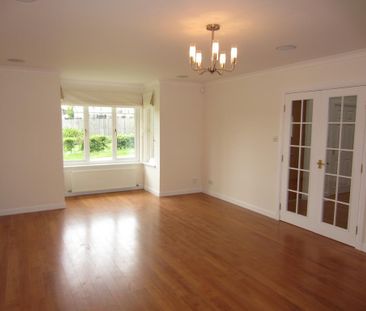 5 bedroom detached house to rent - Photo 3