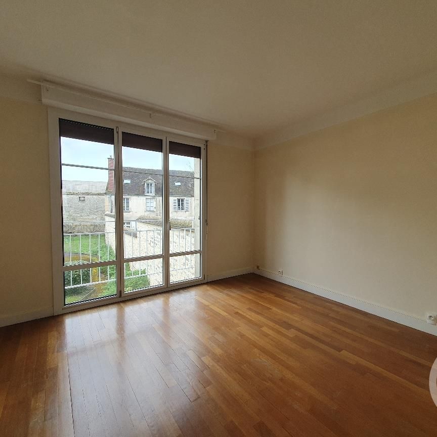 Location Appartement 4 pièces 93m² FONTAINEBLEAU 77300 - Photo 1