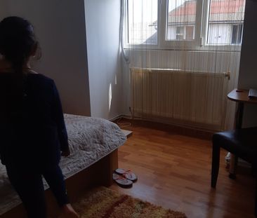 Apartament 2 camere Zamca de inchiriat. - Photo 4