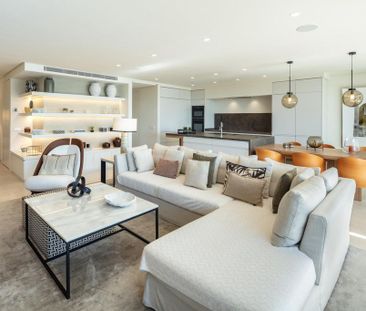 Luxury penthouse for rent in Marbella, Andalusia - Photo 5