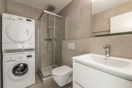 3.5-room apartment renovated in 2025 on 3rd floor - Photo 5