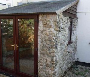 Windsor Terrace, Falmouth, TR11 - Photo 5