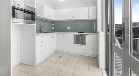 213/41 Ward Street - Photo 3