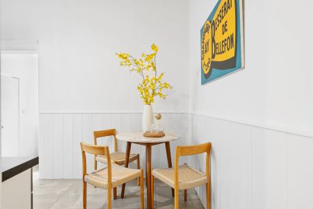 Charming Inner-City Retreat - Photo 3