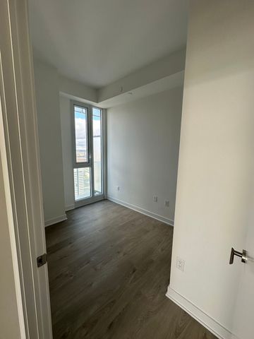 For Lease - 3900 Confederation Parkway Unit# 5409, Mississauga, Ontario - Photo 2