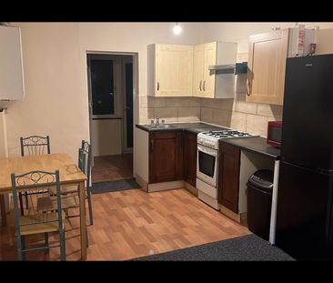 3 Bed Flat, Kitchener Road, E17 - Photo 6
