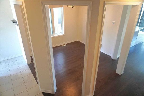 For Lease - 76 Wagner Crescent, Essa, Ontario - Photo 1