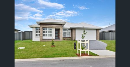 Pefect Family Home - Photo 4