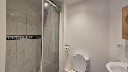 Perkin Close, Hounslow, TW3 - Photo 5