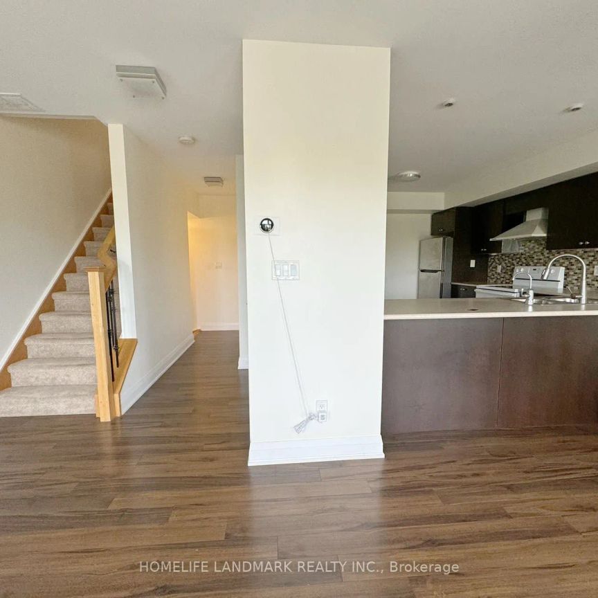 320 John Street #215 - Photo 1