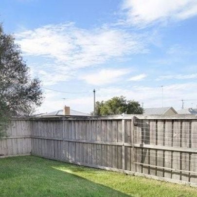 1/6 Tilly Court, Newcomb - Photo 1