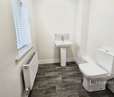 3 bedroom house to rent Bluebell Road, Quadring, Spalding, Lincolns... - Photo 3