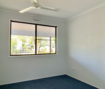 Neat & Tidy Family Home ! - Photo 4