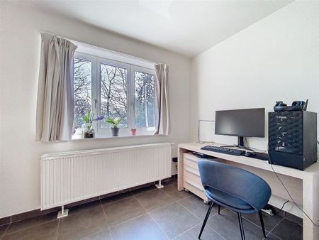 Instapklaar, centraal maar rustig gelegen appartement - Photo 5