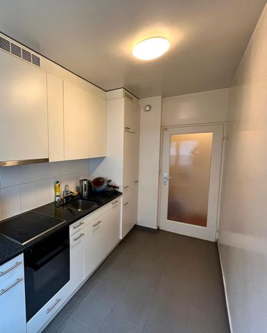 3.5 room apartment – Servette - Photo 2