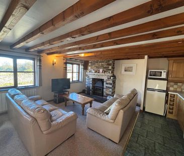 3 bedroom semi-detached house to rent - Photo 2