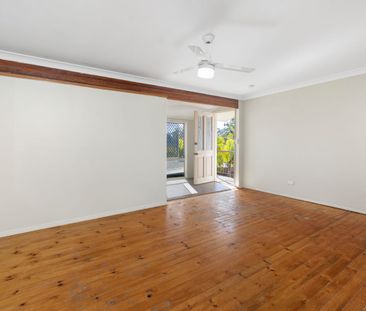 Spacious High-Set Family Home available now - Photo 2