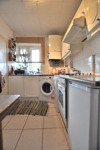 1 Bed Flat, Brunswick House, E2 - Photo 5