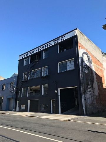 Warehouse precinct apartment - Photo 3