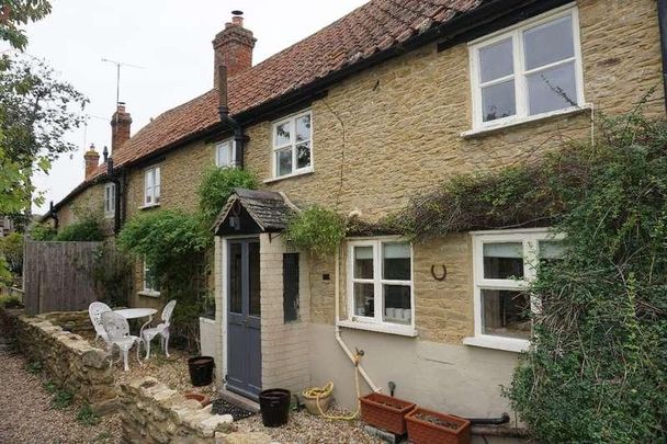 Covingtons Yard, Turvey, MK43 - Photo 1