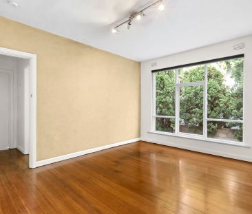 Leafy Outlook, Premium Beach Life Location - Photo 5