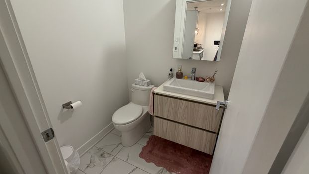 Appartement à Bois-Franc à louer avec 2 chambres/2 salles de bain/2 parking intérieurs - Photo 1