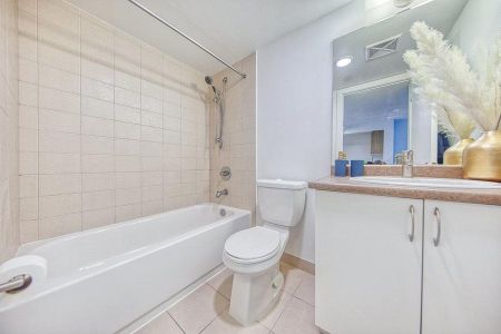 For Lease - 1346 Danforth Road Unit# 401, Toronto, Ontario - Photo 2