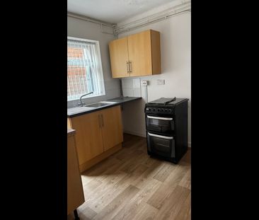 3 Bed Terraced House, Index Street, L4 - Photo 2