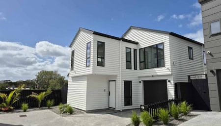 Brand New & Beautifully Designed! - Photo 4