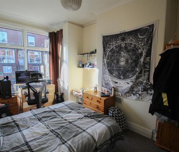 Grimthorpe Terrace, Headingley, LS6 3JS, Leeds - Photo 4