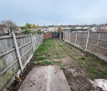 3 bedroom terraced house to rent - Photo 2