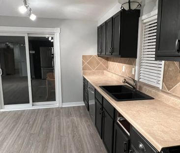 For Lease - 205 Dorchester Drive Unit# Lower, Grimsby, Ontario - Photo 5