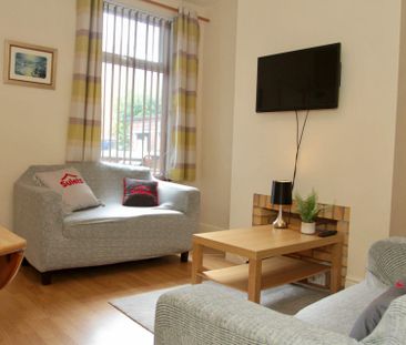 Edward Road (3 bed) - Photo 5