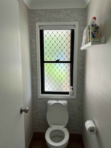 Safety gated townhouses in Runcorn - Photo 4