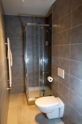 6 Zimmer, 120 m², 1. Stock - Foto 4