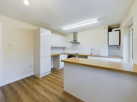 2 bedroom terraced house to rent - Photo 5