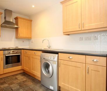 1 bedroom ground floor flat to rent - Photo 3