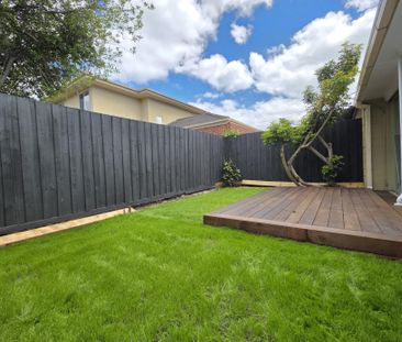 Modern Living - Photo 5